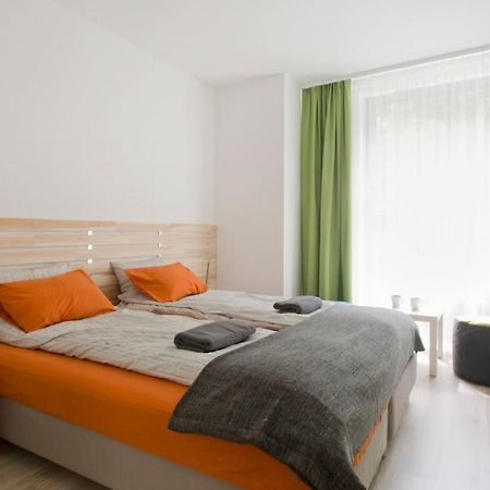 Modern Four Bedroom Apartment In Palace District Budapest Luaran gambar